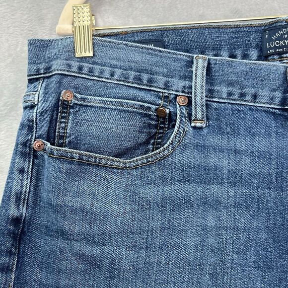 Lucky Brand Mens Size 38x32 Blue Denim 121 Heritage Slim Medium Wash Jeans - Picture 4 of 16
